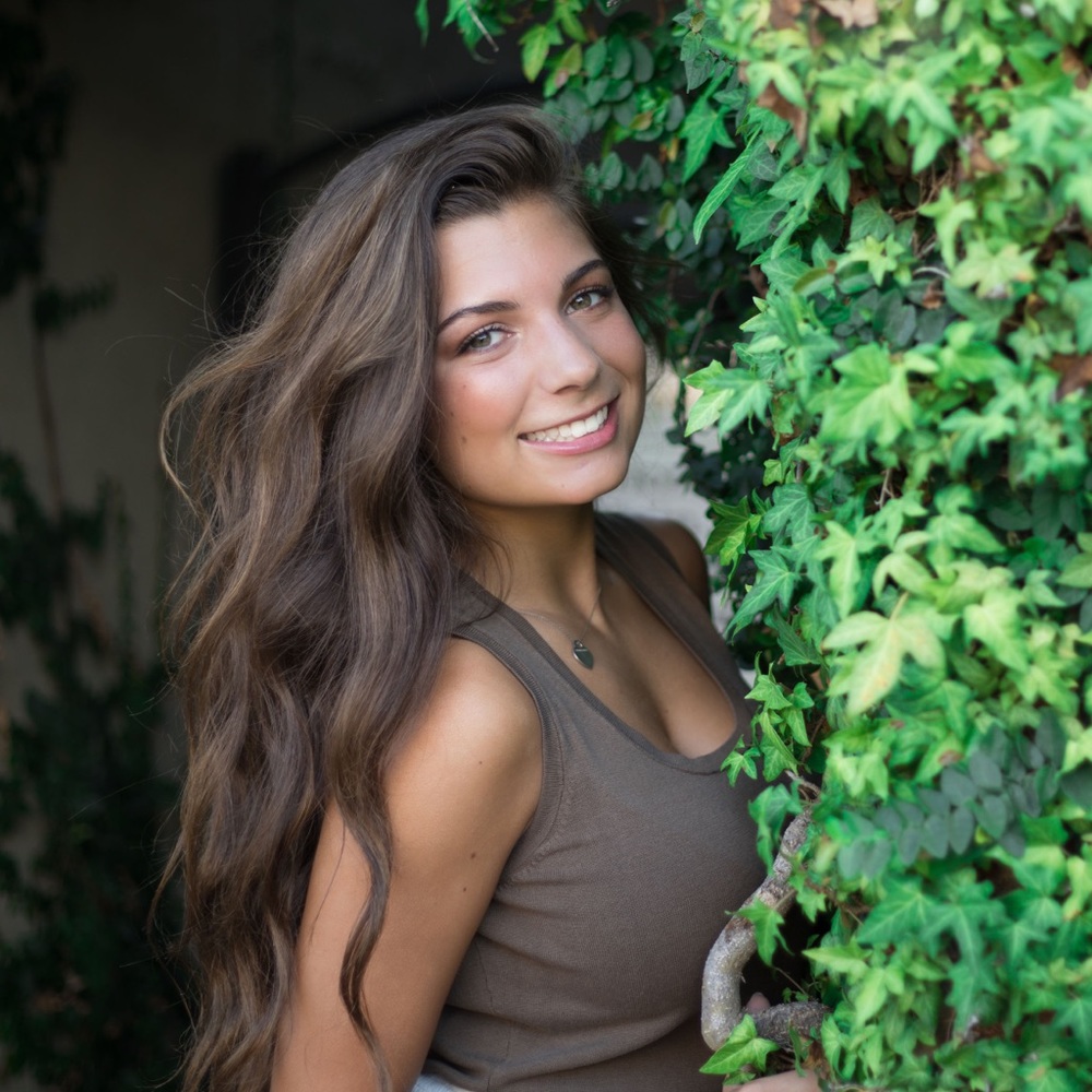 Meet your Posher, Carlee